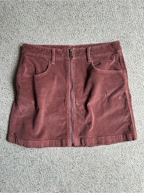 American Eagle Outfitters Corduroy Zip-Front Mini Skirt in Dusty Rose